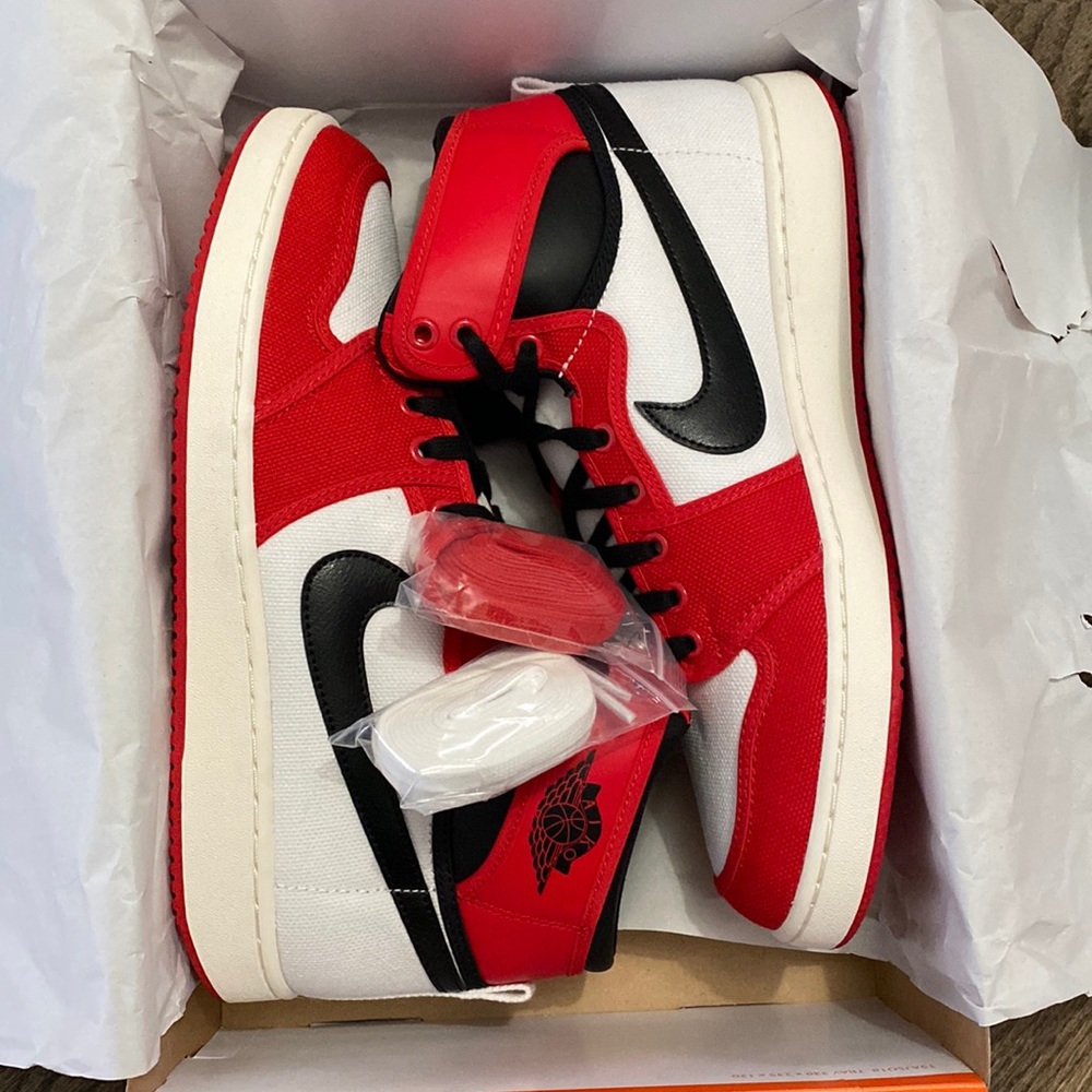 NWT AJKO 1 Men’s size 10.5